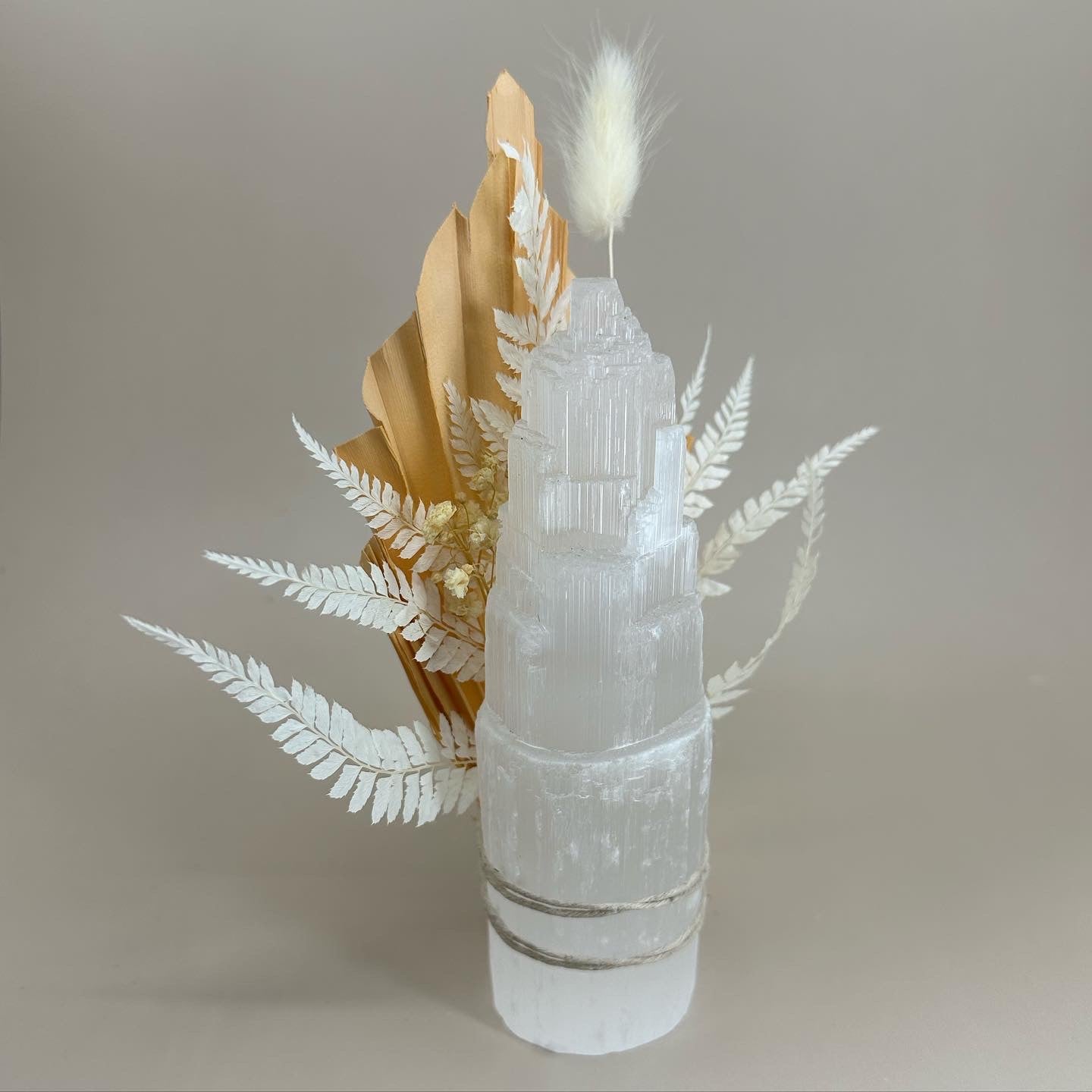 SELENITE TOWER MED