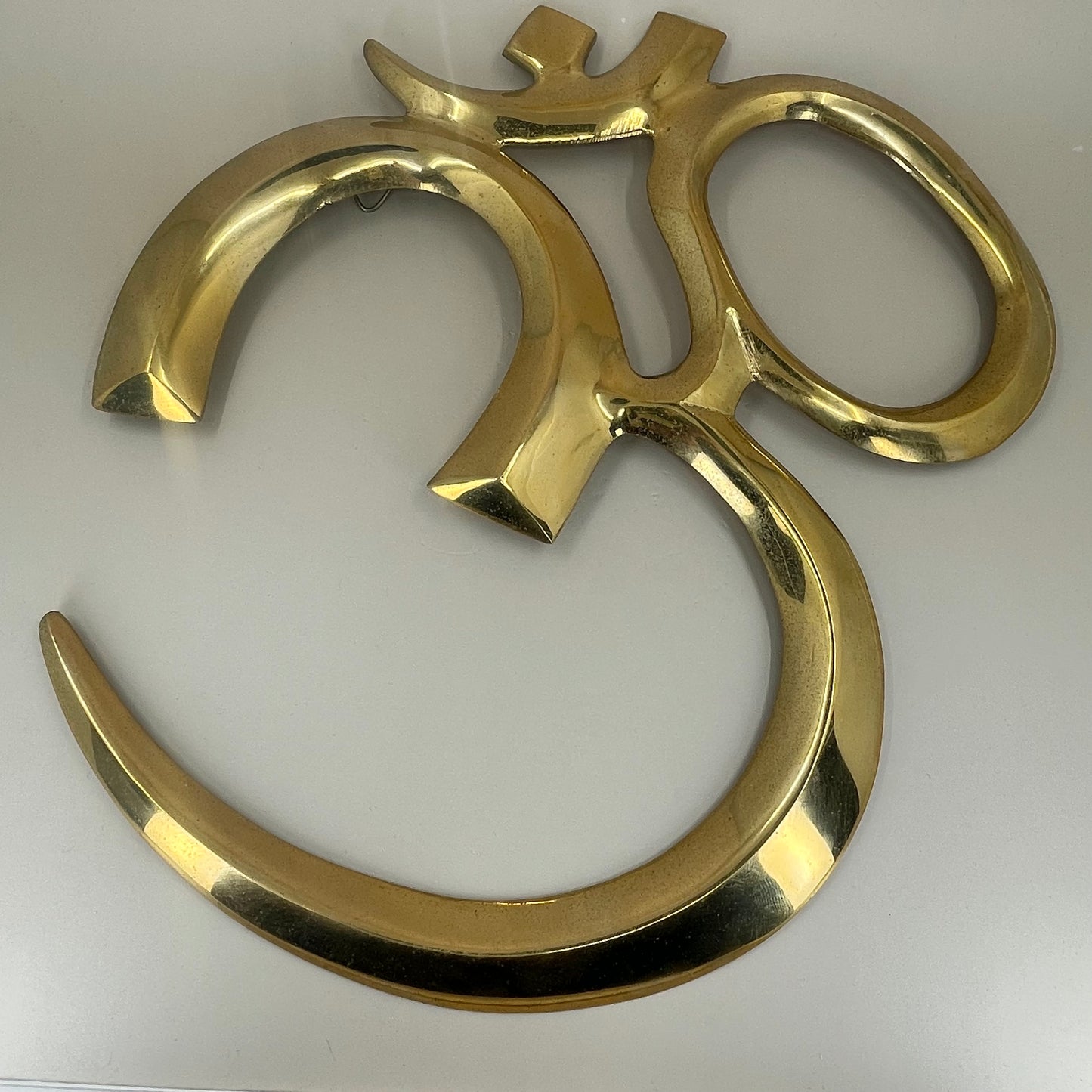 WALL PLAQUE - BRASS OM (25cm x 25cm)